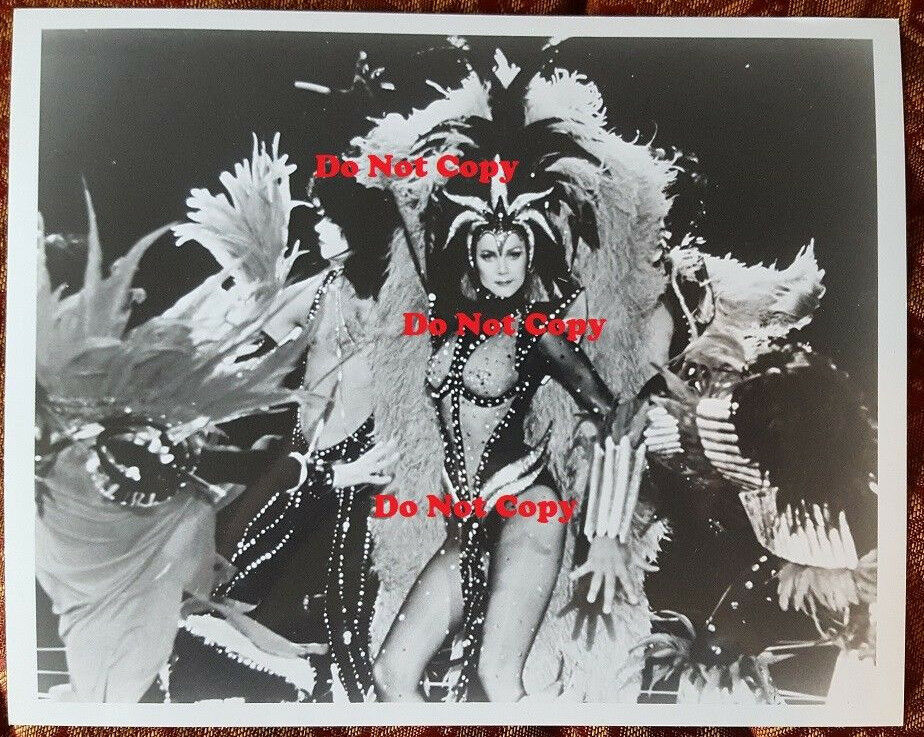 Lynda Carter 8x10 B&w Burlesque Photo Rare!