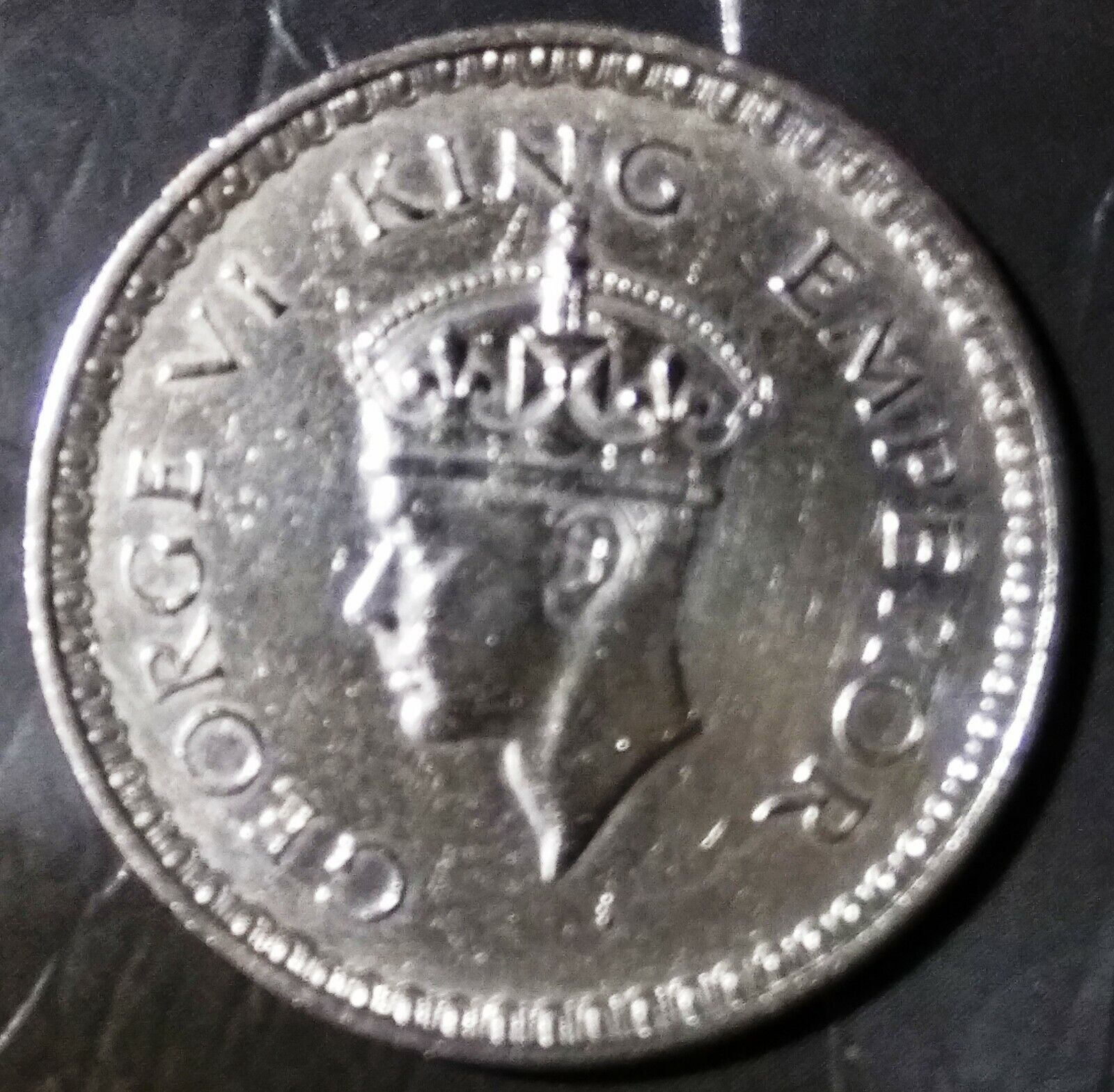 India British Rupee 1943 B : Key Date :  Km # 557
